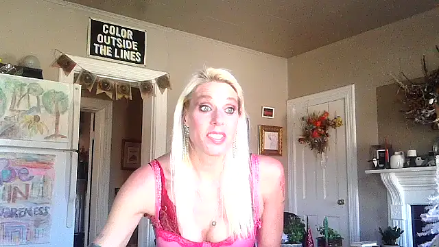 Glamazonx online show from 11.13.25