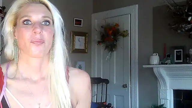 Glamazonx online show from 12.01.25