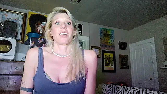 Glamazonx online show from 02.20.26