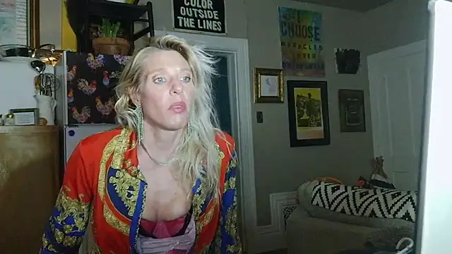 Glamazonx online show from 02.24.26