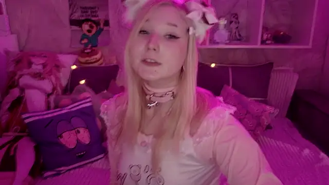 MeowkaKitty online show from 03.16.26