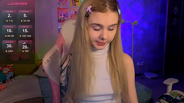 Britney Lynch online show from 02.11.26