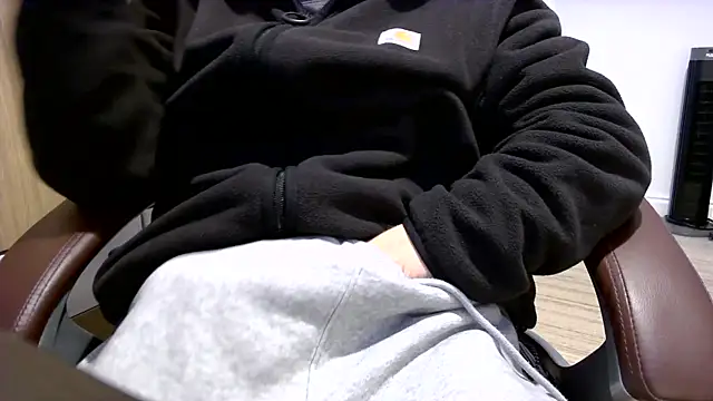 alwayshornyuk online show from 02.13.26