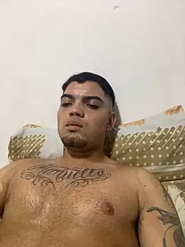 Snapshot of hypefock chatting on 01.15.25 hypefock online show from 01.15.25