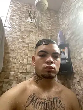 Snapshot of hypefock chatting on 10.04.25 hypefock online show from 10.04.25