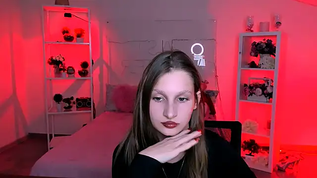 EllaHorton online show from 01.29.25