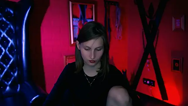 EllaHorton online show from 09.11.25