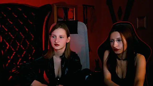 EllaHorton online show from 10.23.25