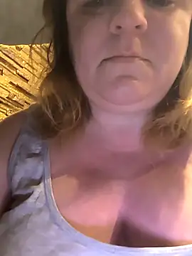 Snapshot of jusichka chatting on 03.02.25 jusichka online show from 03.02.25