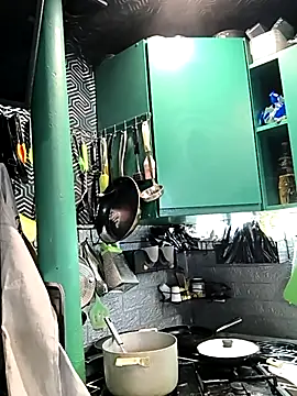 Snapshot of jusichka chatting on 03.16.25 jusichka online show from 03.16.25