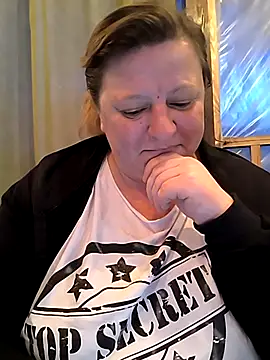 jusichka online show from 04.17.26