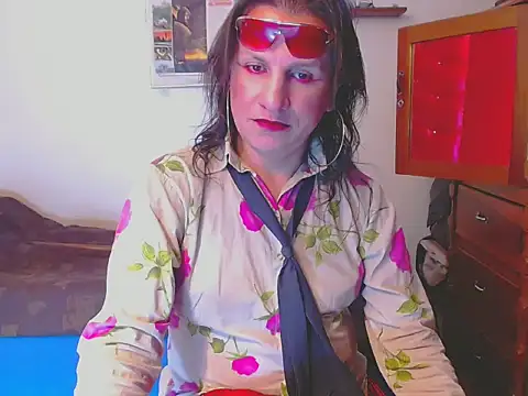 LorenJade online show from 01.17.26