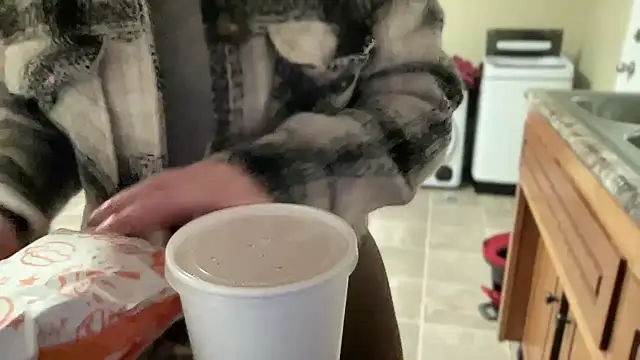 sexylilly69 online show from 03.18.25