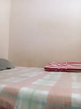 Snapshot of spopo619 chatting on 02.14.26 spopo619 online show from 02.14.26