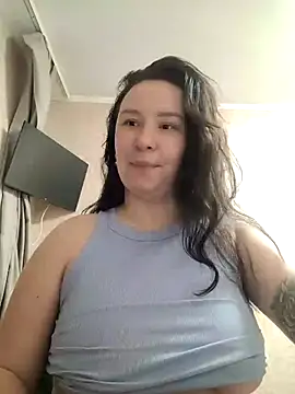 AlexaLexie online show from 12.01.25