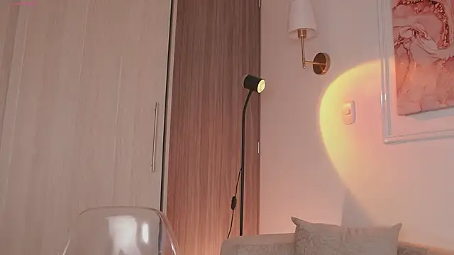 GigiLee  online show from 03.16.25