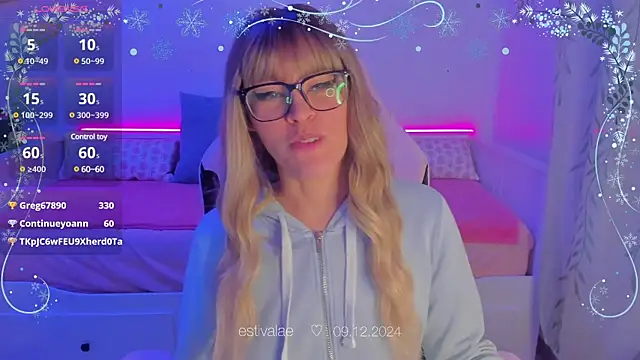 Snapshot of estivalae chatting on 12.09.24 estivalae online show from 12.09.24