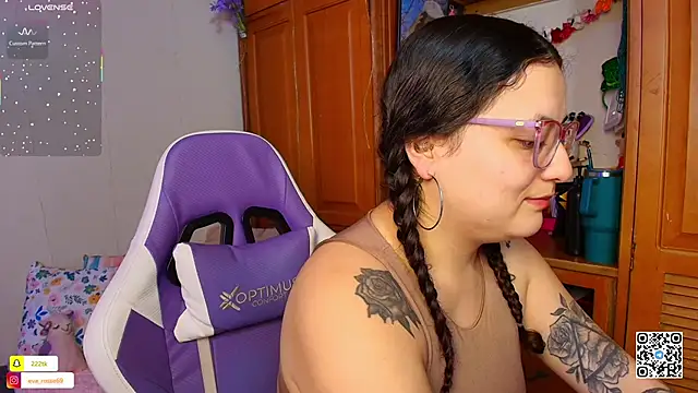 Snapshot of eva_rosse69 chatting on 03.06.26 eva rosse69 online show from 03.06.26