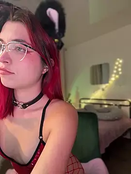 Evangeline Lawrence  online show from 12.17.24