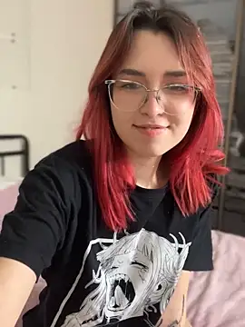 Evangeline Lawrence  online show from 02.17.25