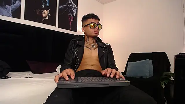 JuanCamiilo 66 online show from 01.05.25