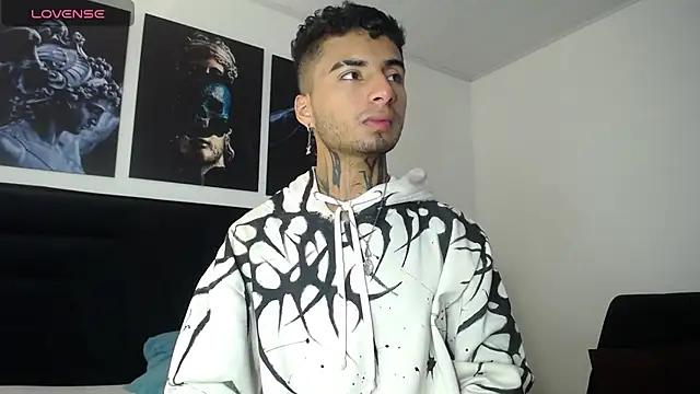 JuanCamiilo 66 online show from 01.10.25