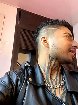 JuanCamiilo 66 online show from 12.14.25