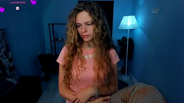 RayaNenlia online show from 09.30.25