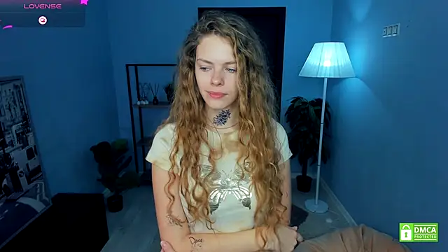 RayaNenlia online show from 12.15.25