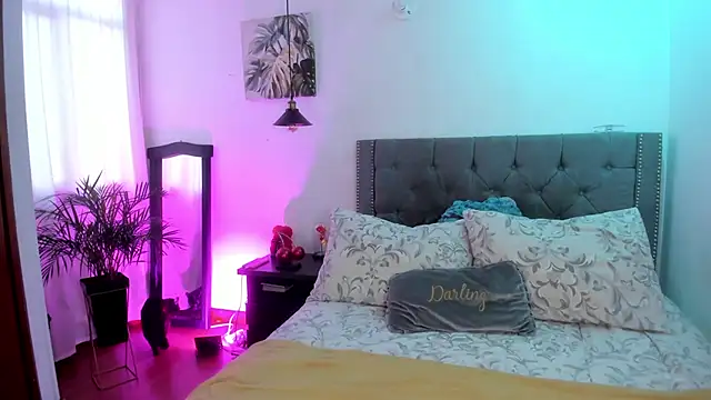 Melody bonnie online show from 04.10.26