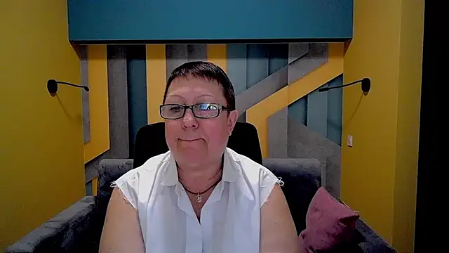 BarbaraTurners online show from 03.16.25