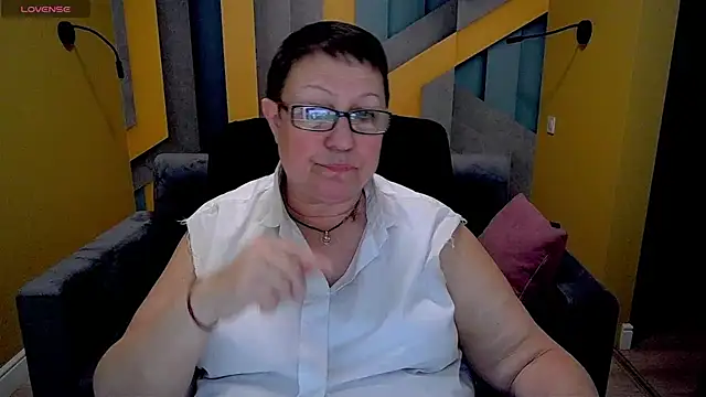 BarbaraTurners online show from 03.18.25