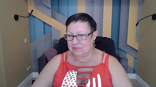 BarbaraTurners online show from 10.08.25