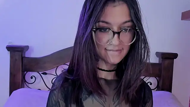 noemi foxxx online show from 12.14.24