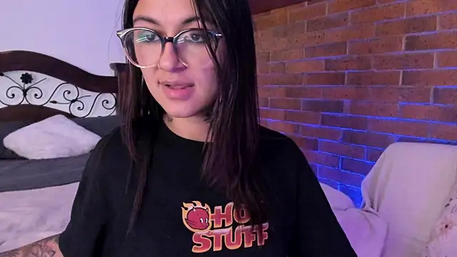 noemi foxxx online show from 02.11.25