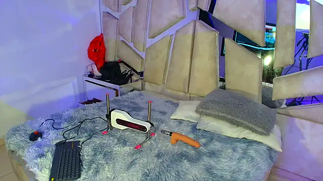 Snapshot of Natalyefoster chatting on 02.25.26 Natalyefoster online show from 02.25.26