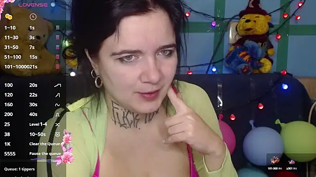 Snapshot of Yours_good_mood chatting on 01.08.25 Yours good mood online show from 01.08.25