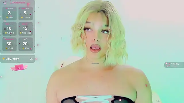 Emmaa Saenz  online show from 03.26.26