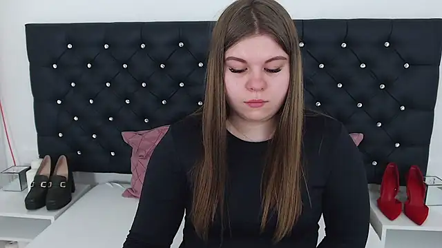 Snapshot of AbbyPleasure chatting on 02.21.25 AbbyPleasure online show from 02.21.25