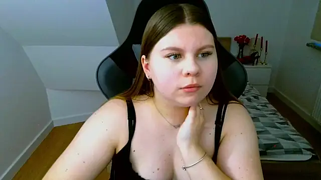 Snapshot of AbbyPleasure chatting on 02.27.26 AbbyPleasure online show from 02.27.26