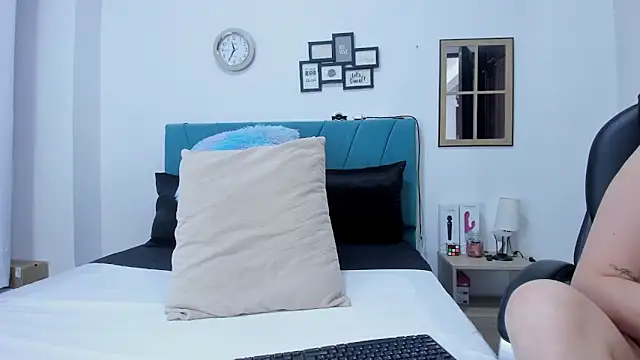 Snapshot of kamila_lopez chatting on 02.08.26 kamila lopez online show from 02.08.26