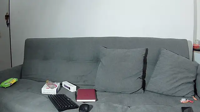 Snapshot of Katalleya_jyj chatting on 10.21.25 Katalleya jyj online show from 10.21.25