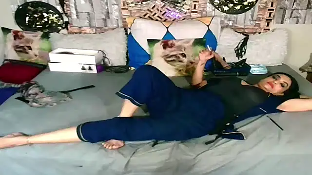 Indian Blaze00 online show from 10.29.25