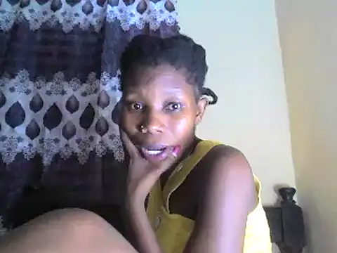 smallnaughtygirl online show from 02.16.25