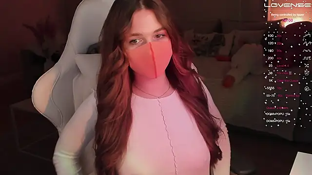 Frau Lina online show from 12.12.24