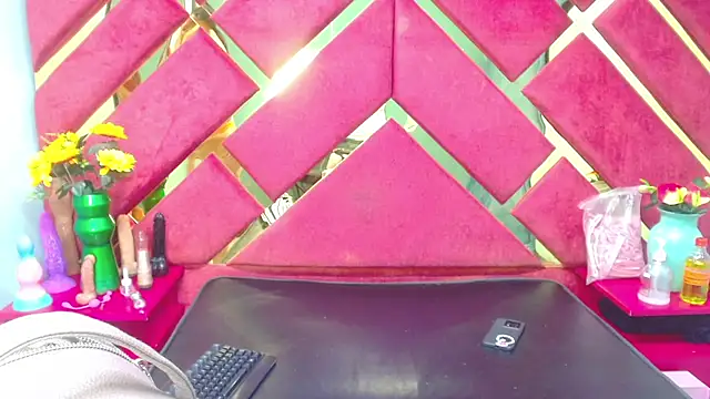 Sweet Annyy online show from 10.24.25