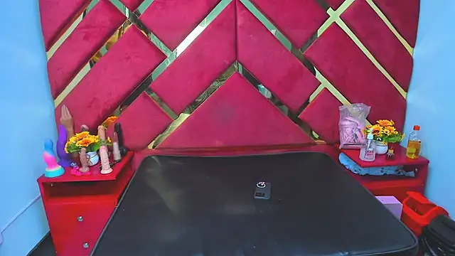 Sweet Annyy online show from 12.15.25