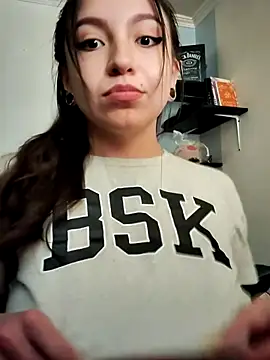 Snapshot of Paudelatorre chatting on 01.23.25 Paudelatorre online show from 01.23.25