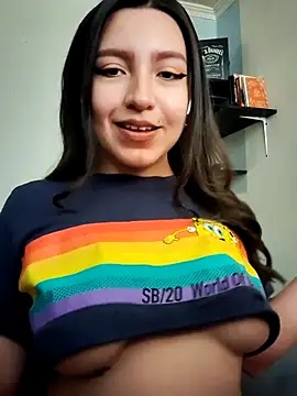 Snapshot of Paudelatorre chatting on 01.31.25 Paudelatorre online show from 01.31.25