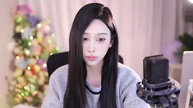 Snapshot of SleepArtist chatting on 01.19.25 SleepArtist online show from 01.19.25